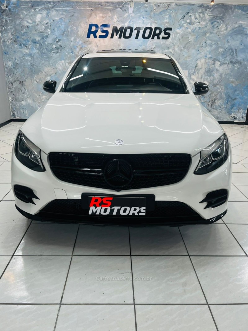 GLC 250 2.0 TURBO 16V COUPE 4X4 AUTOMÁTICO - 2017 - CAXIAS DO SUL