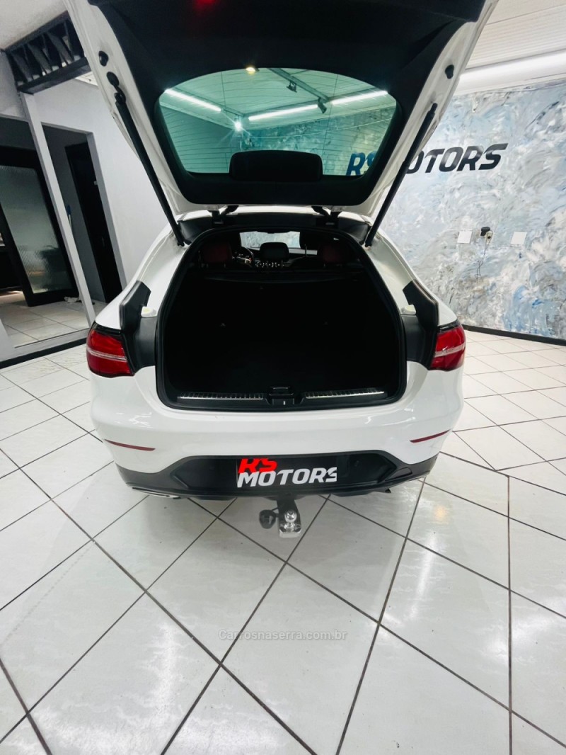 GLC 250 2.0 TURBO 16V COUPE 4X4 AUTOMÁTICO - 2017 - CAXIAS DO SUL