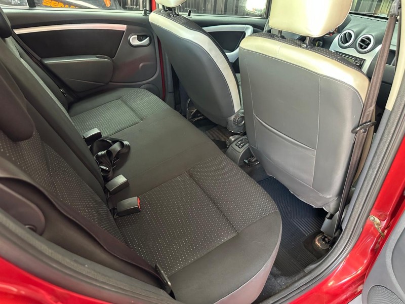 SANDERO 1.6 STEPWAY 16V DYNAMIQUE FLEX 4P MANUAL - 2011 - CAXIAS DO SUL