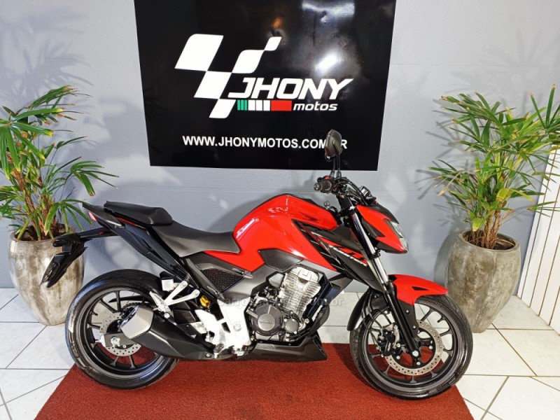 cb 300f twister cbs 2023 caxias do sul