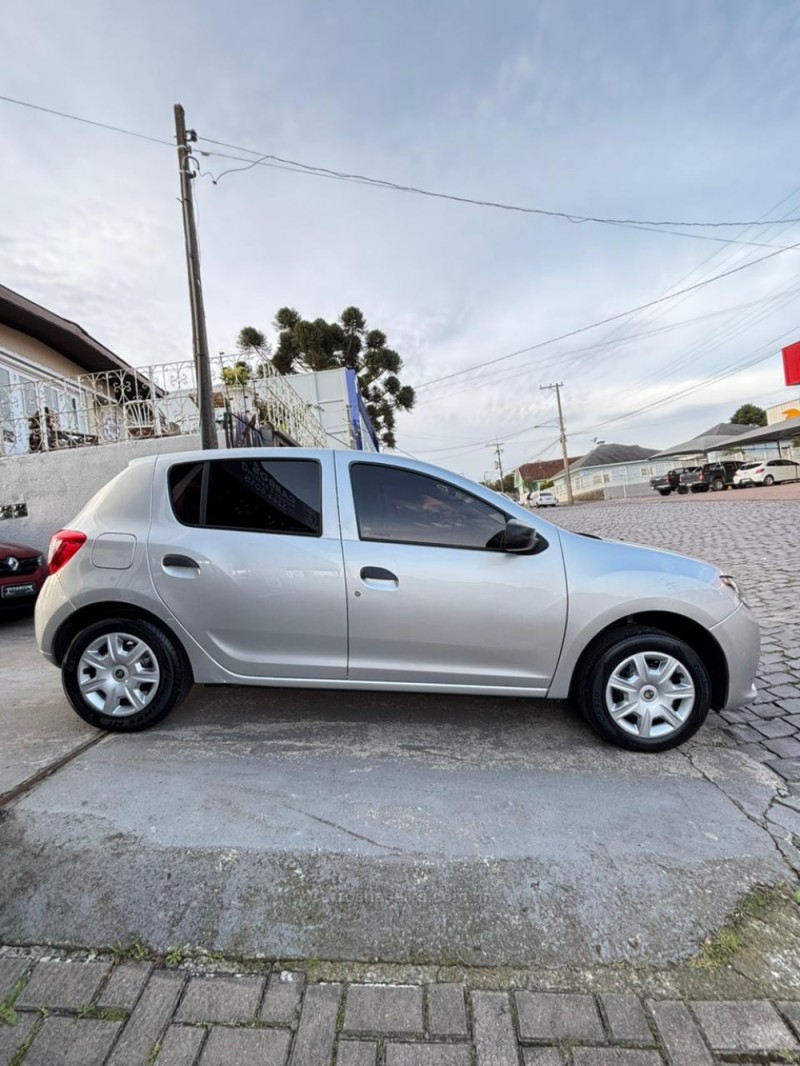 SANDERO 1.0 AUTHENTIQUE 8V FLEX 4P MANUAL - 2015 - SãO FRANCISCO DE PAULA