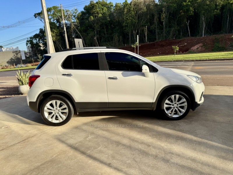 TRACKER 1.4 16V PREMIER TURBO FLEX 4P AUTOMÁTICO - 2018 - LAJEADO