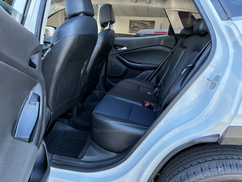 TRACKER 1.2 12V PREMIER TURBO FLEX 4P AUTOMÁTICO - 2021 - VENâNCIO AIRES