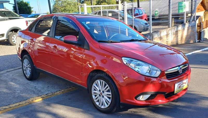 GRAND SIENA 1.4 MPI ATTRACTIVE 8V FLEX 4P MANUAL - 2016 - FARROUPILHA