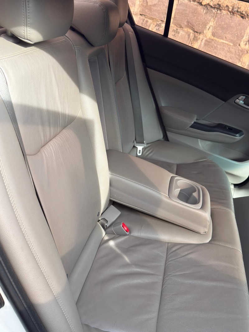 CIVIC 2.0 LXR 16V FLEX 4P AUTOMÁTICO - 2014 - CAXIAS DO SUL