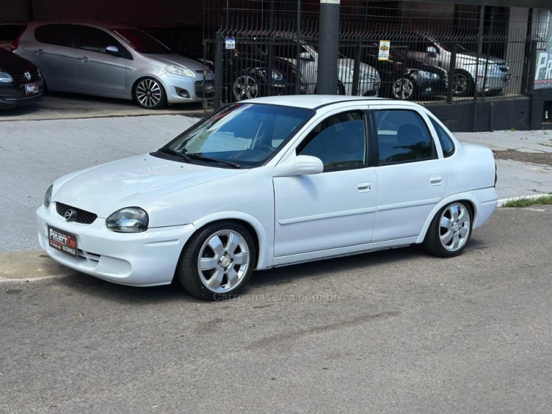 CLASSIC 1.0 MPFI 8V GASOLINA 4P MANUAL - 2009 - NOVO HAMBURGO