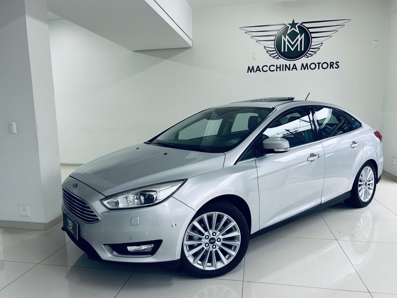FOCUS 2.0 TITANIUM PLUS FASTBACK 16V FLEX 4P AUTOMÁTICO - 2018 - CAXIAS DO SUL