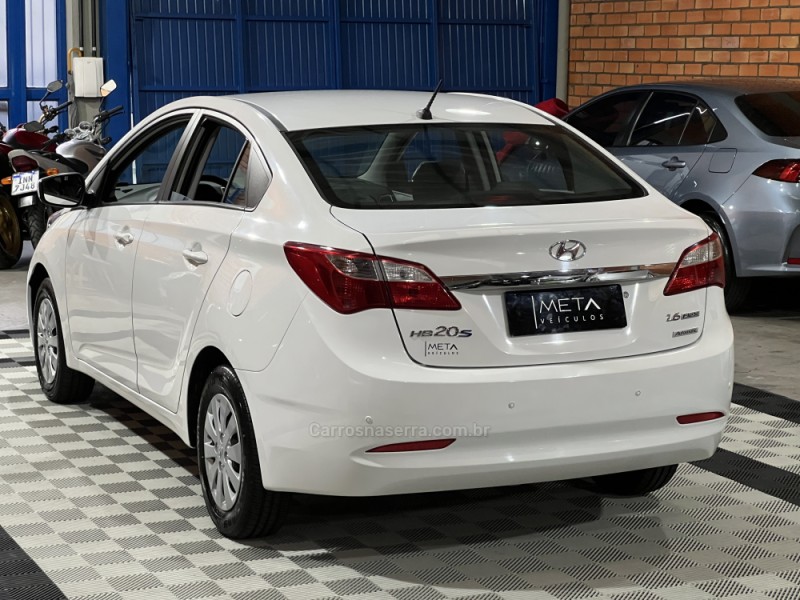 HB20S 1.6 COMFORT PLUS 16V FLEX 4P AUTOMÁTICO - 2014 - BENTO GONçALVES