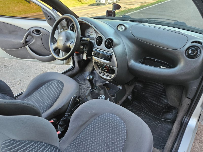 KA 1.0 MPI GL 8V GASOLINA 2P MANUAL - 2004 - VENâNCIO AIRES