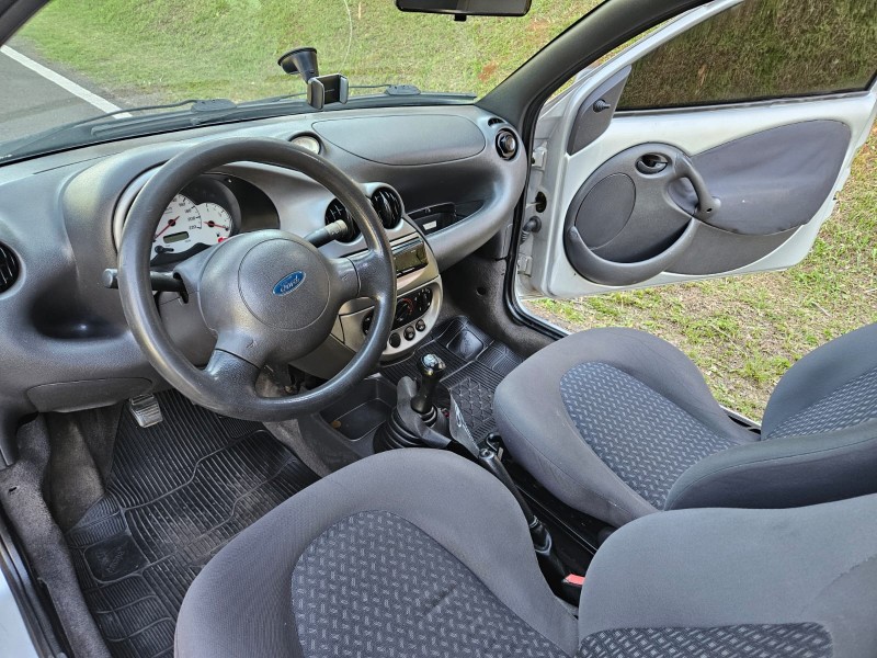 KA 1.0 MPI GL 8V GASOLINA 2P MANUAL - 2004 - VENâNCIO AIRES