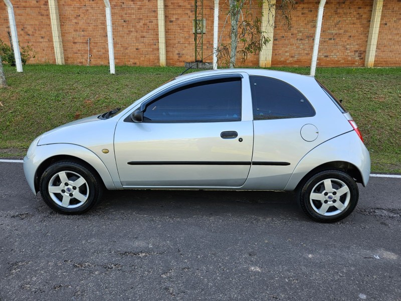 KA 1.0 MPI GL 8V GASOLINA 2P MANUAL - 2004 - VENâNCIO AIRES