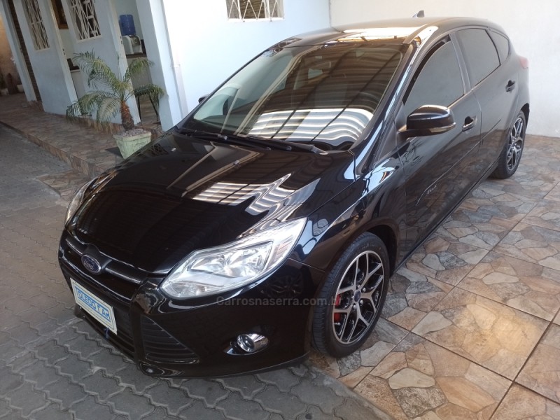 FOCUS 1.6 S 16V FLEX 4P MANUAL