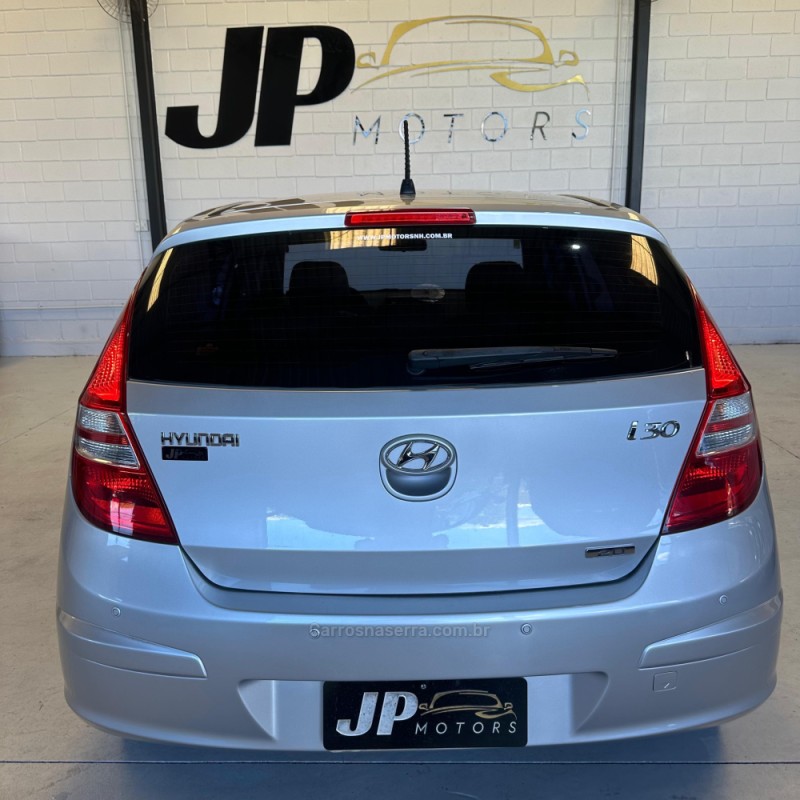 I30 2.0 MPFI GLS 16V GASOLINA 4P MANUAL - 2012 - NOVO HAMBURGO