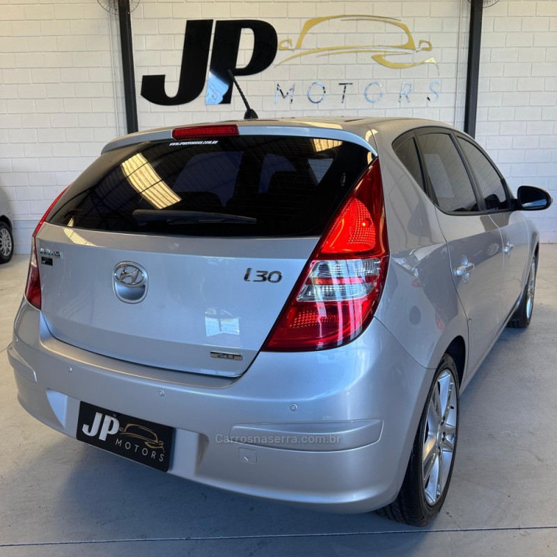 I30 2.0 MPFI GLS 16V GASOLINA 4P MANUAL - 2012 - NOVO HAMBURGO
