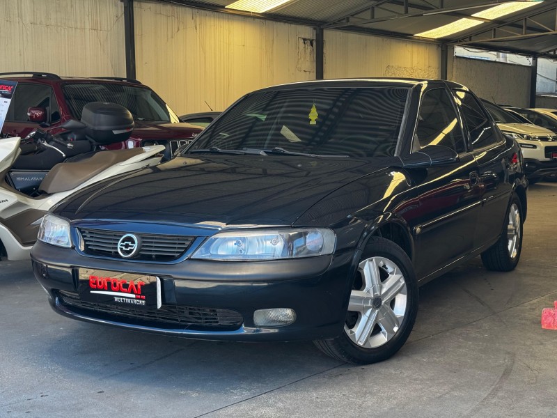 CHEVROLET - VECTRA - 1998/1999 - Azul - R$ 20.900,00