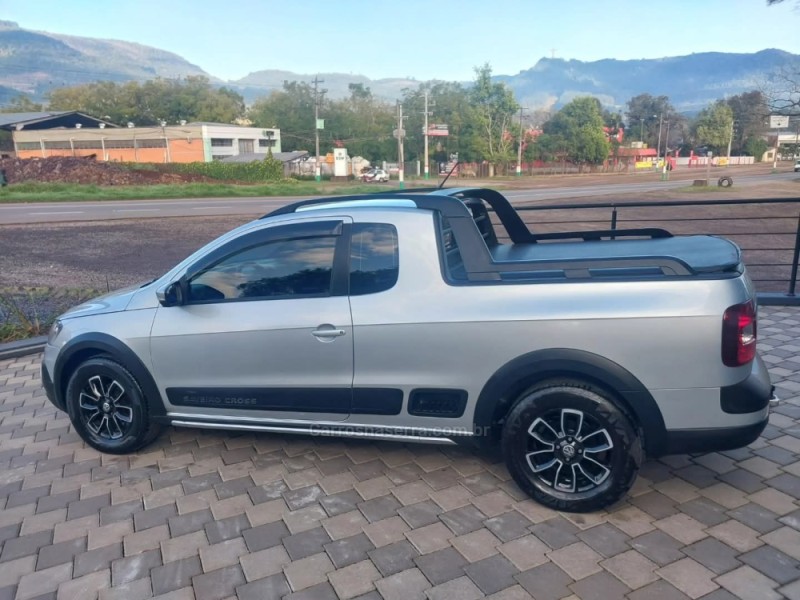 SAVEIRO 1.6 CROSS CE 8V FLEX 2P MANUAL - 2014 - ENCANTADO