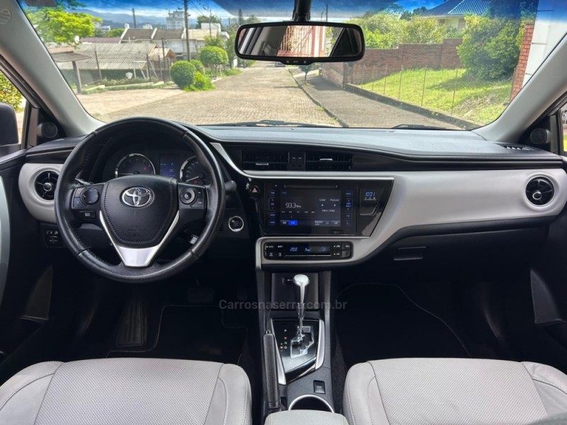 COROLLA 2.0 XEI 16V FLEX 4P AUTOMÁTICO - 2018 - VENâNCIO AIRES