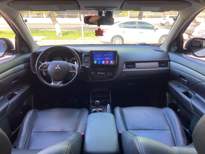 OUTLANDER 2.0 16V GASOLINA 4P AUTOMÁTICO - 2014 - ESTâNCIA VELHA
