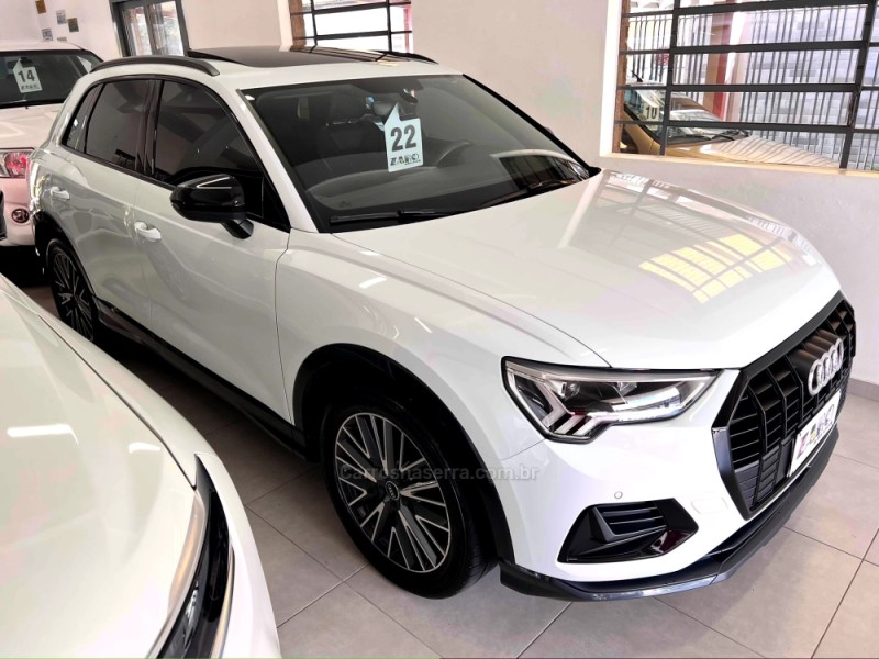 Q3 1.4 TFSI BLACK EDITION S TRONIC FLEX 4P AUTOMATICO - 2022 - CARLOS BARBOSA
