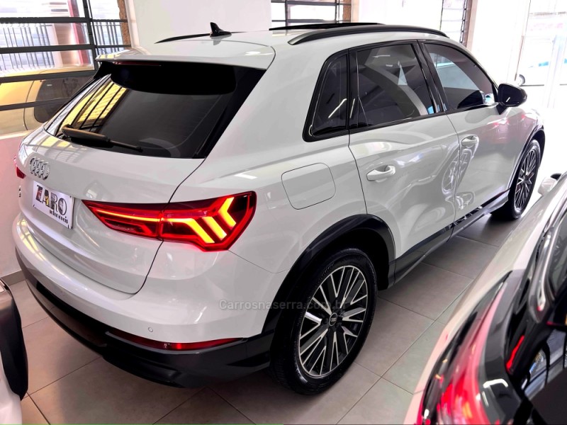Q3 1.4 TFSI BLACK EDITION S TRONIC FLEX 4P AUTOMATICO - 2022 - CARLOS BARBOSA