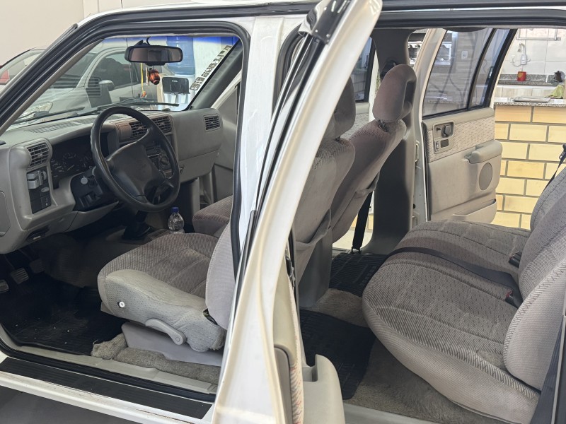 S10 4.3 SFI DLX 4X2 CD V6 12V GASOLINA 4P MANUAL - 1998 - CAXIAS DO SUL