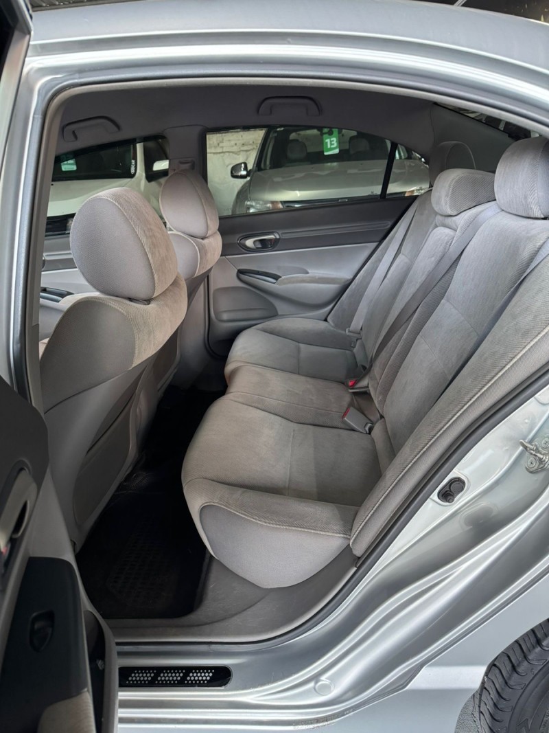 CIVIC 1.8 LXS 16V GASOLINA 4P MANUAL - 2010 - CAXIAS DO SUL