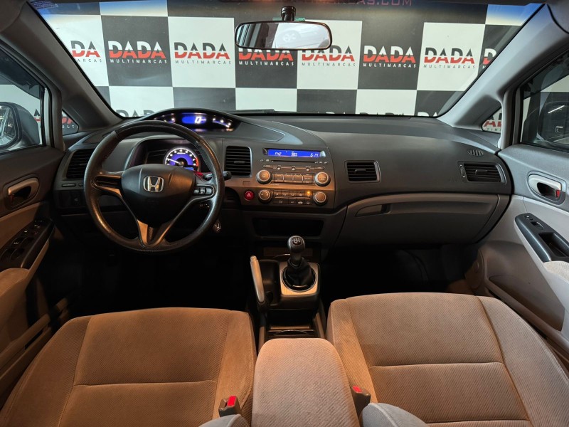 CIVIC 1.8 LXS 16V GASOLINA 4P MANUAL - 2010 - CAXIAS DO SUL