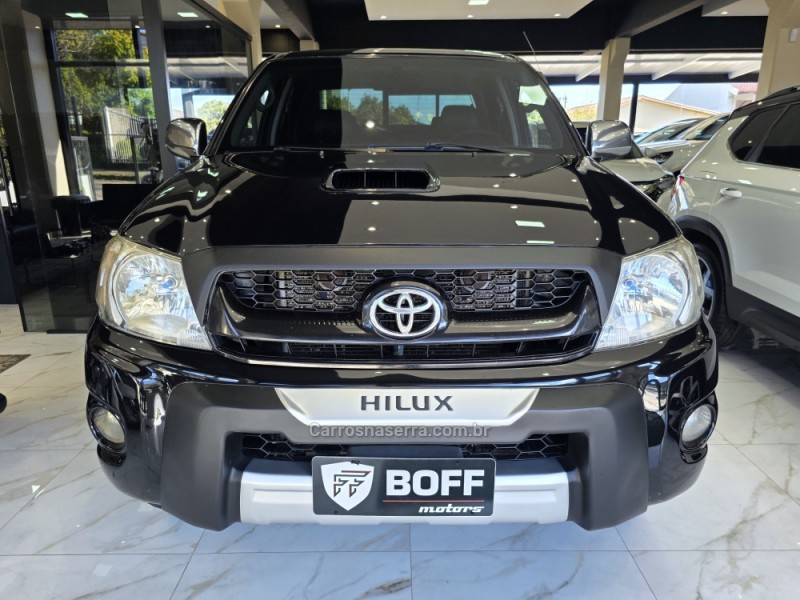 HILUX 3.0 SR 4X4 CD 8V TURBO DIESEL 4P MANUAL - 2009 - CAXIAS DO SUL