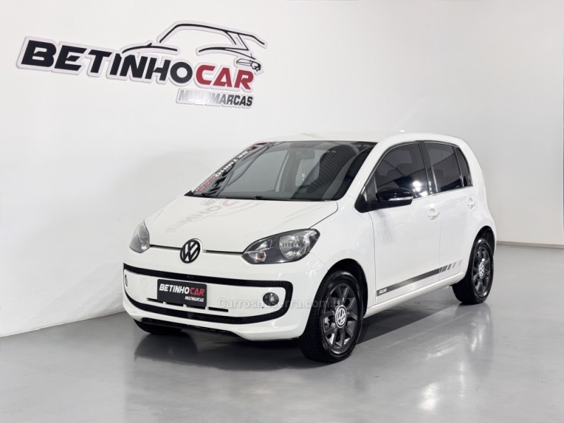 UP 1.0 MPI RUN UP 12V FLEX 4P AUTOMATIZADO - 2017 - ESTâNCIA VELHA