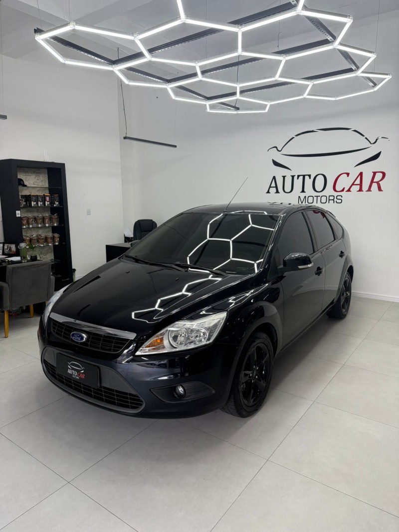 FOCUS 2.0 GLX 16V GASOLINA 4P MANUAL - 2009 - CAXIAS DO SUL