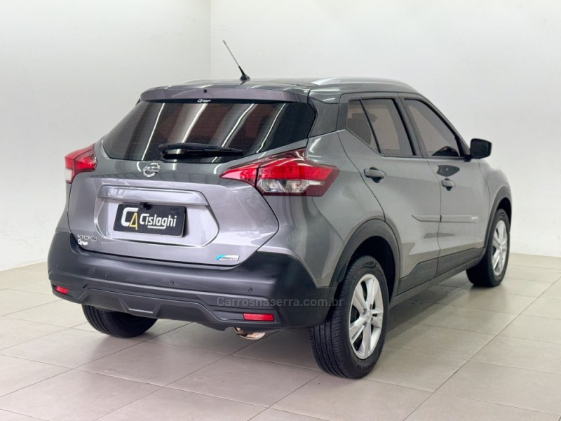 KICKS 1.6 16V FLEX S XTRONIC 4P AUTOMÁTICO - 2018 - CARLOS BARBOSA