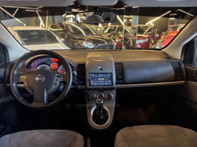SENTRA 2.0 S 16V FLEX 4P MANUAL - 2010 - NOVO HAMBURGO