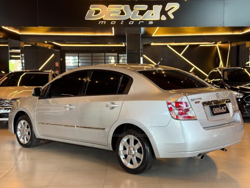 SENTRA 2.0 S 16V FLEX 4P MANUAL - 2010 - NOVO HAMBURGO