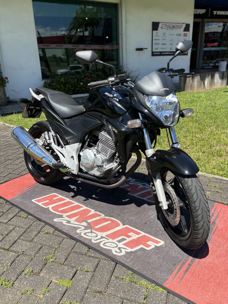 CB 300R  - 2014 - FELIZ