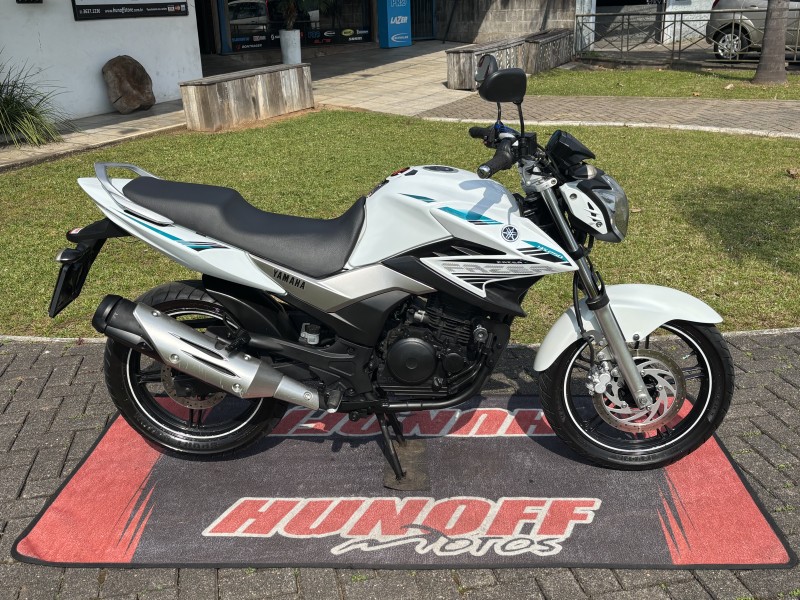 fazer ys 250 blueflex 2016 feliz