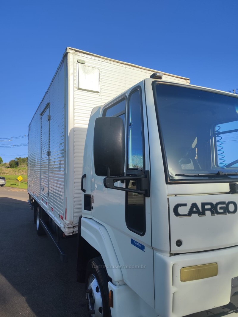 CARGO 815 E TURBO - 2011 - ANTôNIO PRADO