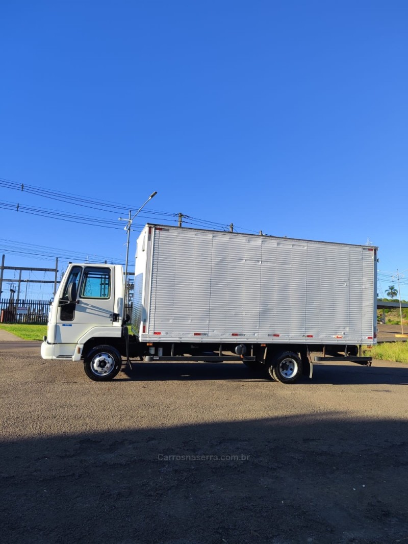 CARGO 815 E TURBO - 2011 - ANTôNIO PRADO