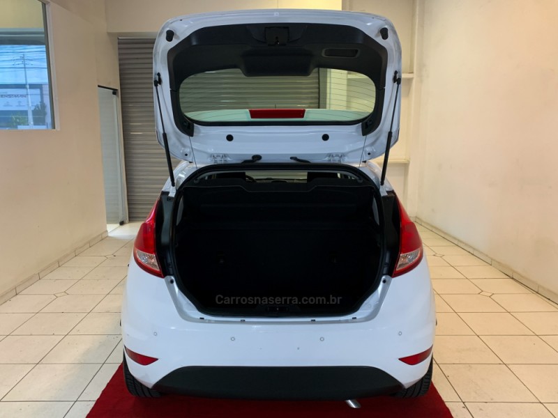 FIESTA 1.6 SE HATCH 16V FLEX 4P AUTOMÁTICO - 2014 - PORTO ALEGRE