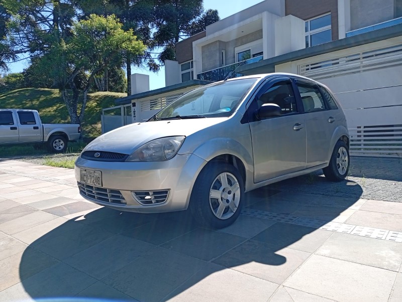 fiesta 1.0 mpi personnalite 8v gasolina 4p manual 2004 farroupilha