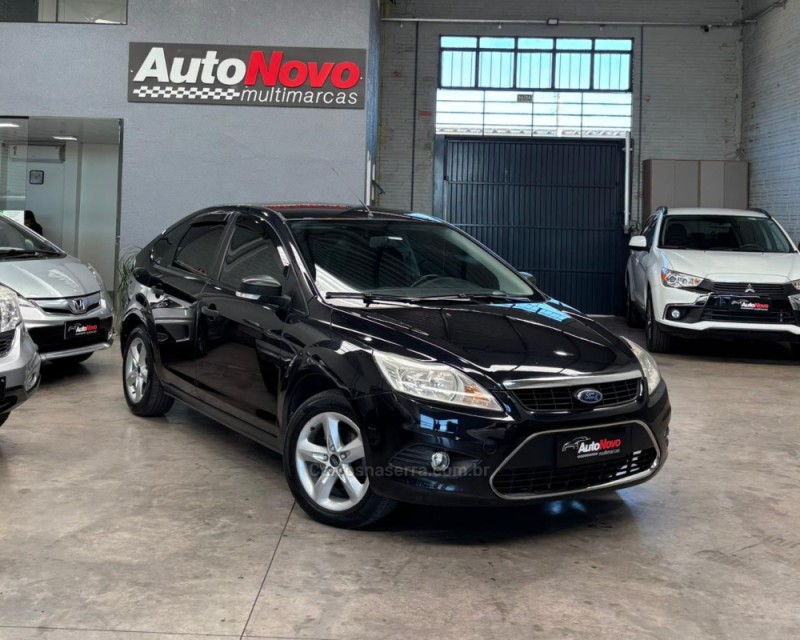 FOCUS 1.6 GLX 16V FLEX 4P MANUAL - 2011 - VACARIA