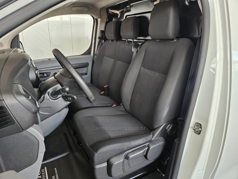 EXPERT 1.6 BLUEHDI DIESEL BUSINESS PACK MANUAL - 2021 - TAPEJARA