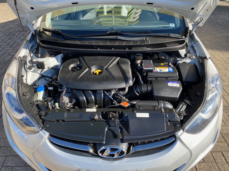 ELANTRA 1.8 GLS 16V GASOLINA 4P AUTOMÁTICO - 2012 - CAXIAS DO SUL