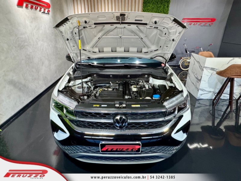 TAOS 1.4 16V HIGHLINE TSI FLEX 4P AUTOMÁTICO - 2023 - NOVA PRATA