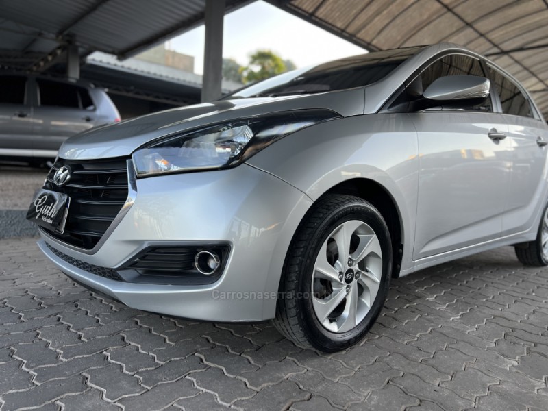 HB20 1.6 COMFORT PLUS 16V FLEX 4P MANUAL - 2016 - BOM PRINCíPIO