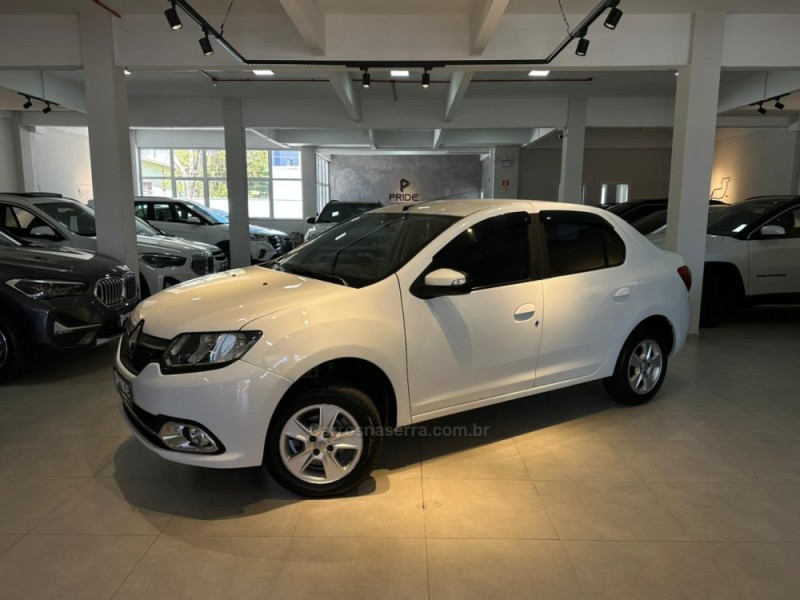 LOGAN 1.6 DYNAMIQUE 8V FLEX 4P MANUAL - 2017 - CAXIAS DO SUL