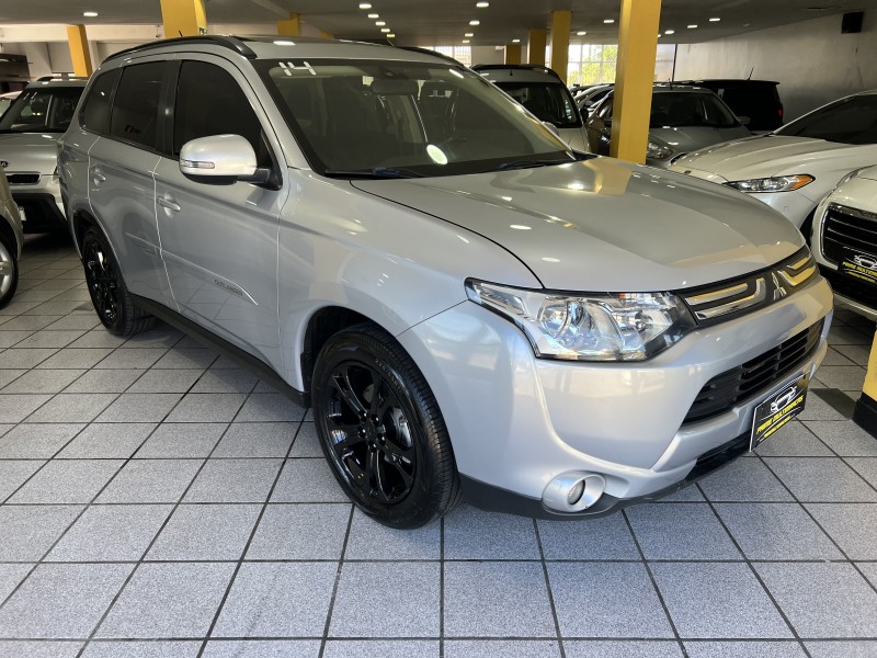 OUTLANDER 2.0 16V GASOLINA 4P AUTOMÁTICO - 2014 - CAXIAS DO SUL