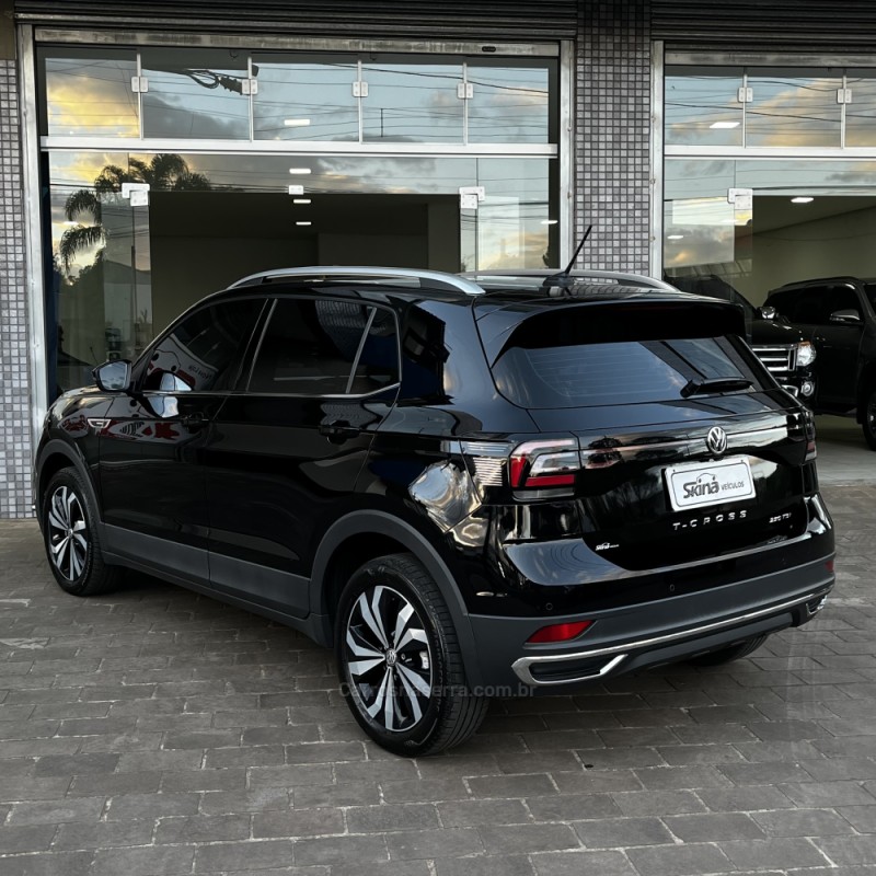 T-CROSS 1.4 HIGHLINE TSI 16V FLEX 4P AUTOMÁTICO - 2021 - VACARIA