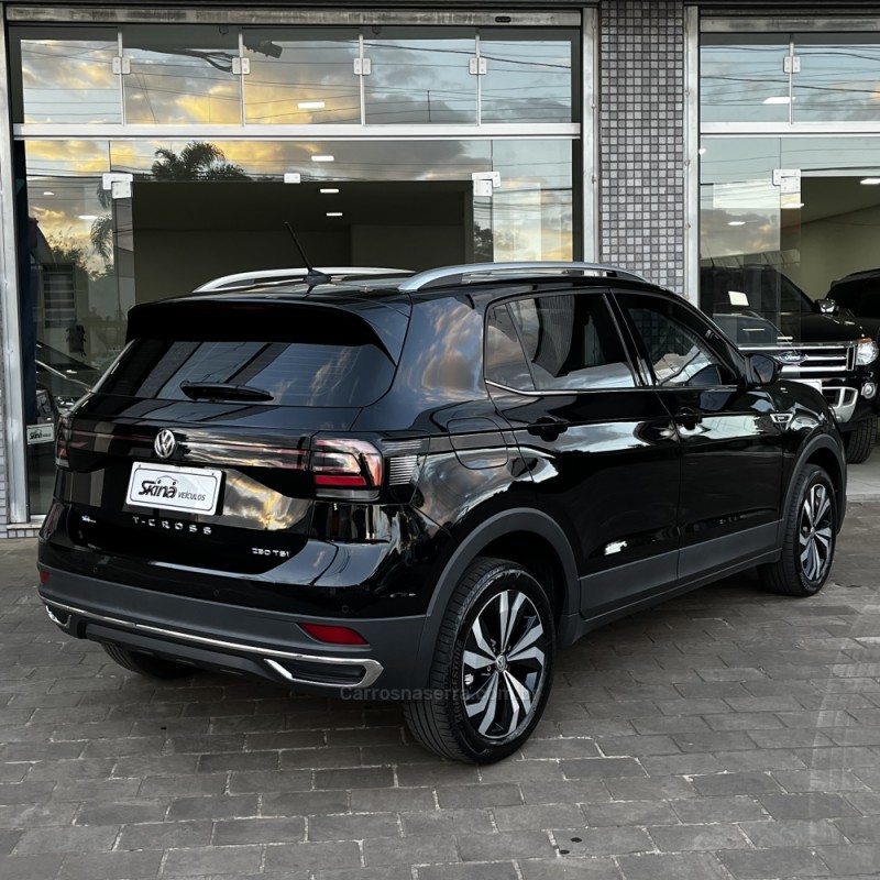 T-CROSS 1.4 HIGHLINE TSI 16V FLEX 4P AUTOMÁTICO - 2021 - VACARIA