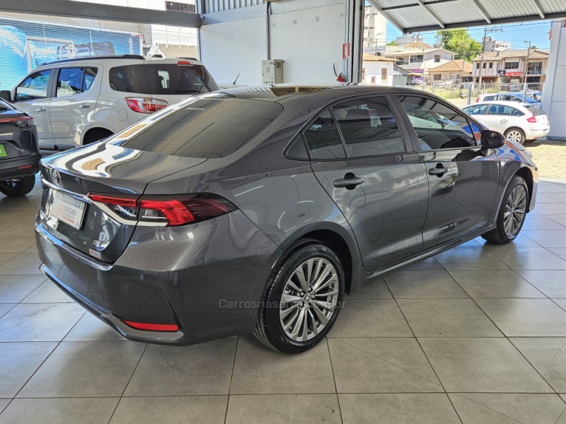 COROLLA 2.0 XEI 16V FLEX 4P AUTOMÁTICO - 2024 - TAPEJARA