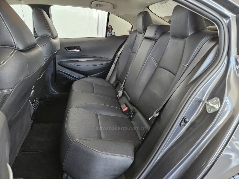 COROLLA 2.0 XEI 16V FLEX 4P AUTOMÁTICO - 2024 - TAPEJARA